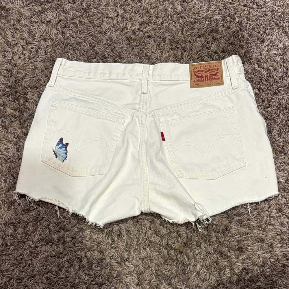 Levi's Cream Denim Shorts with Orange Purple and Green Butterfly Prints - Picture 3 of 4